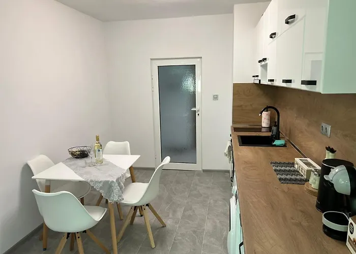 Céntrico - Modern 1bd Flat In By Flat Mаnager Apartamento Varna