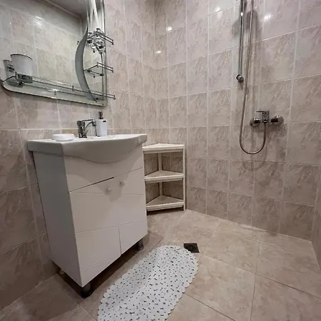 Apartment Centrico - Modern 1bd Flat In By Flat Mаnager